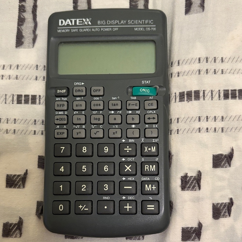 DS-700 Gray Scientific Calculator